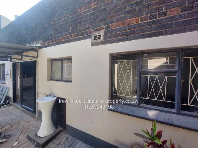 Mount Pleasant- Office To Let (Sole Mandate)