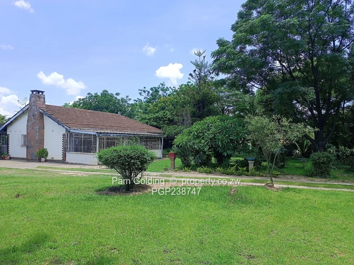 Family Home for sale on an acre!!