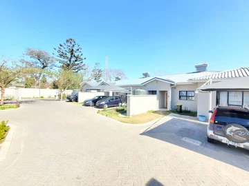 3 Bedroom Garden Flat