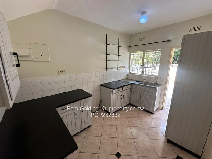 Garden Flat for Rent In Avondale 