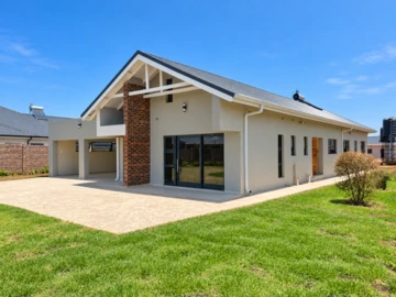 4 Bedroom House