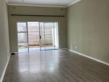 3 Bedroom Garden Flat