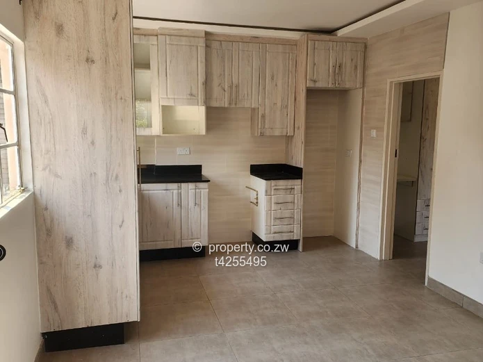 Ballantyne park 1 bedroom cottage to rent