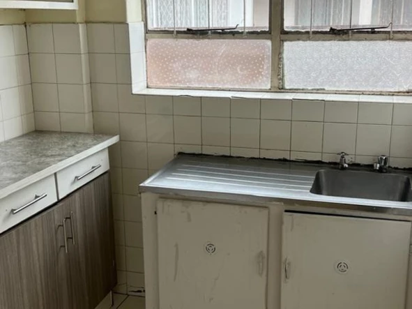Flat & Apartment
