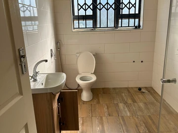 2 Bedroom Garden Flat
