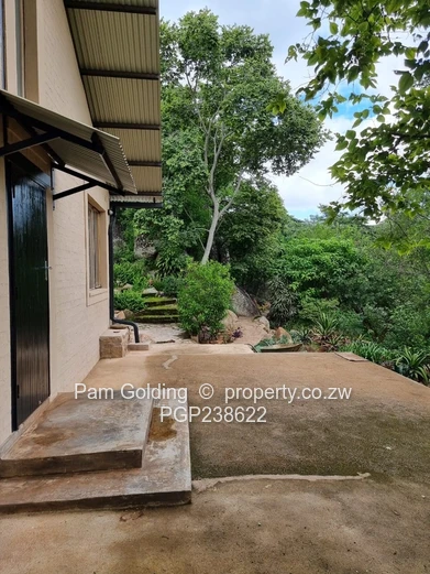 Country Charm, Christon Bank (Sole Mandate)