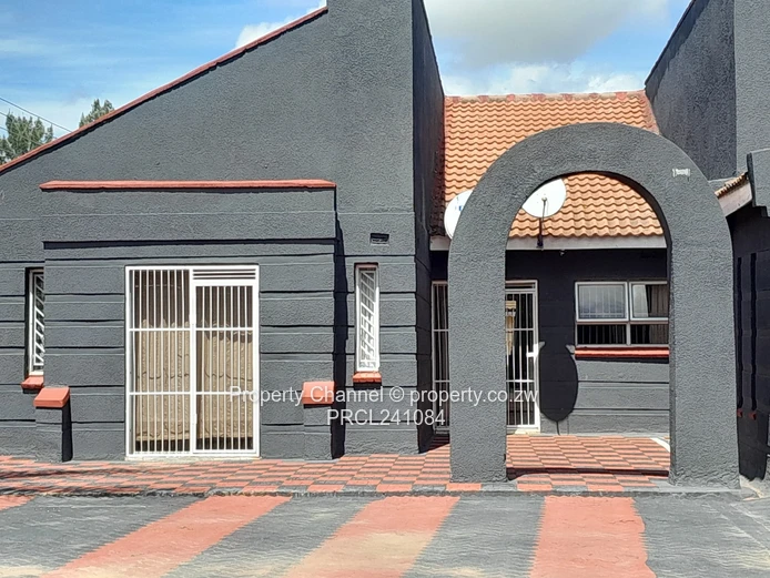 Classy Turn-Key Family Home in Zimre with Deeds.