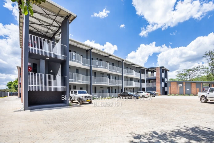 2 Bed Flat for Rent in Vainona
