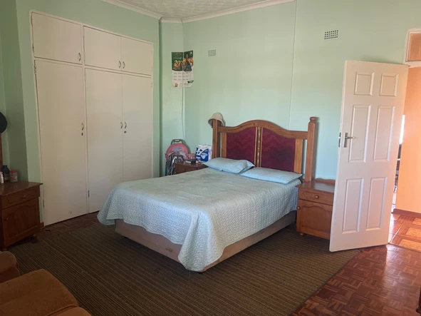 Farm & Agricultural Land