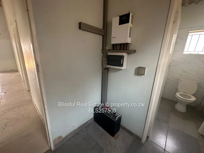 3 Bedroom house for sale in budiriro cabs-Deeds available