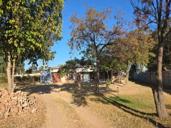 Stands & Residential Land