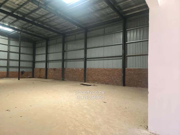 10,000m² Tynwald, Harare West Warehouse/Factory with Borehole