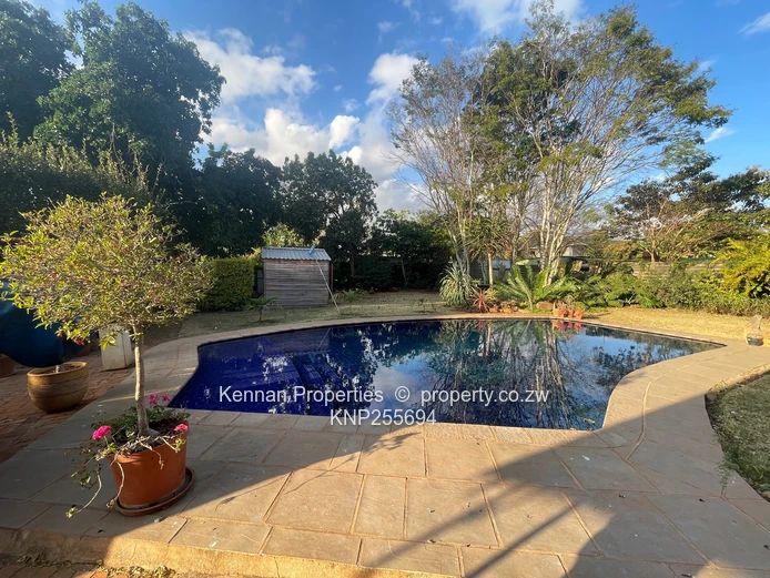 Great Opportunity In Alex Park