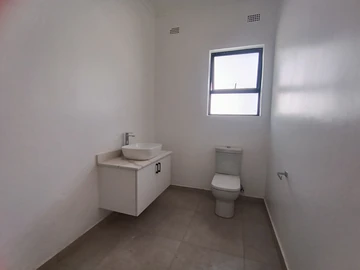 3 Bedroom Garden Flat