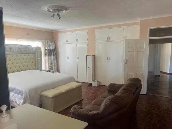 Farm & Agricultural Land