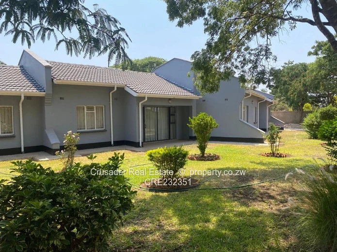 4 bedroomed house to rent in Nharira, Norton (Sole Mandate)