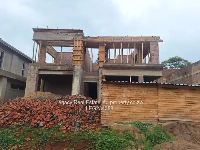 Incomplete 4-Bedroom Villa for Sale in  Carrick Creagh Estate