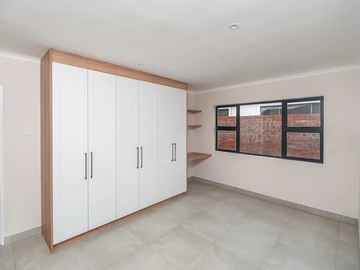 2 Unit Townhouse Complex