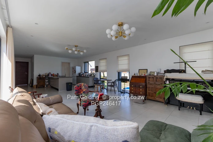 Luxury 4 Bedroom Pokugara Manor Townhouse For Sale (Sole Mandate)