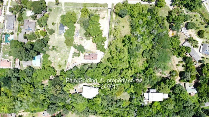 Expansive Murambi Estate – Solid Bones, Stunning Views, Unlimited Potential (Sole Mandate)