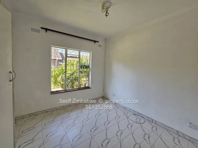 Charming 3-Bedroom Garden Apartment to Rent in Mandara