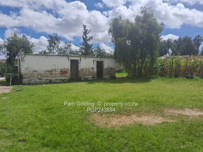 Prime Corner Stand with Development Potential