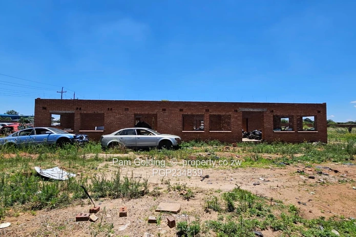 Versatile Commercial Stand In Kelvin West