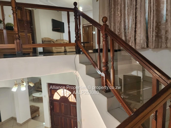 Massive, lovely 6 bed home in Borrowdale