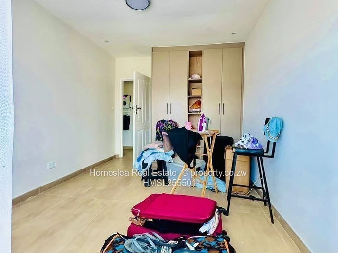 Ready To Move-In (Sole Mandate)