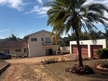 6 Bedroom House