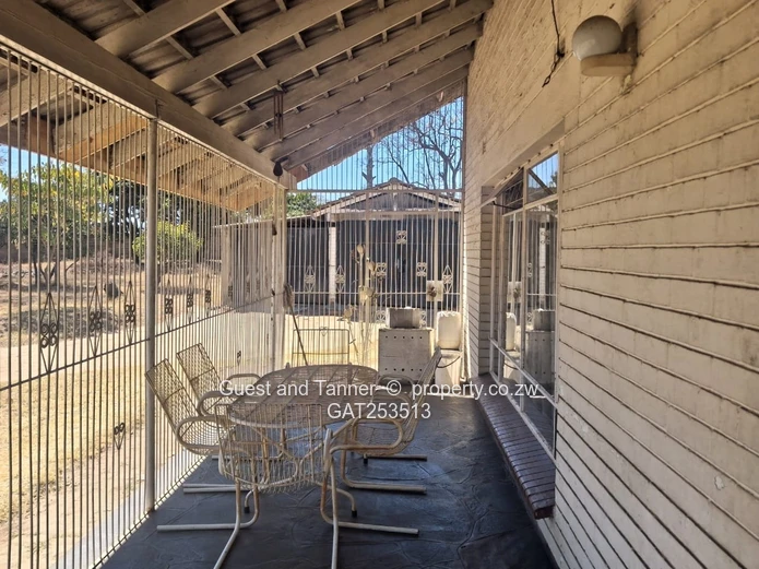 Golden Oldie Spacious Family Home for Sale - Hatfield 