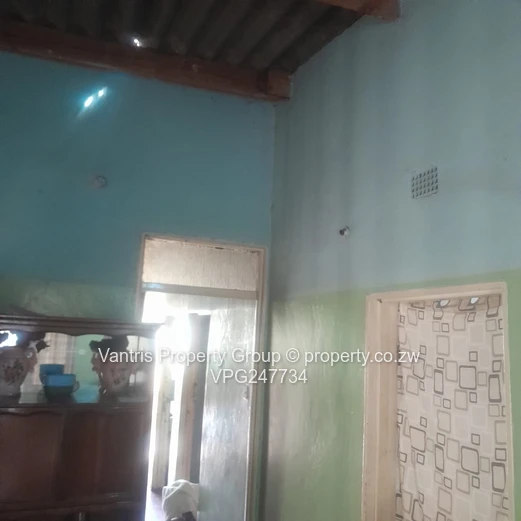 Glen Norah A house for sale