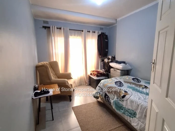 Spacious 5 Bedroom Family Home in Mazowe 