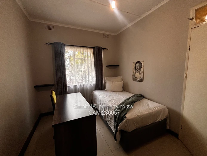 Duplex Avondale 2 bedroom garden flat