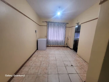 3 Bedroom Flat & Apartment