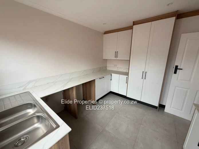 A Rare Opportunity In Prime Newlands (Sole Mandate)