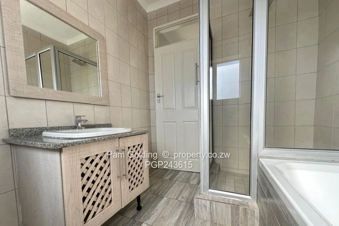 3-Bedroom Apartment in Prime Newlands Location