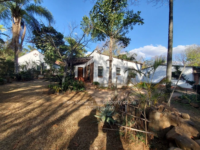 Cottage/Garden Flat For Rent in Avondale