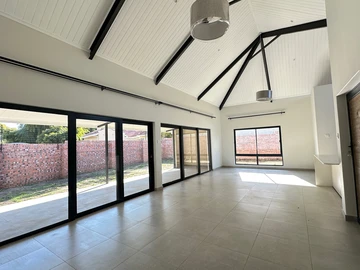 2 Bedroom Garden Flat