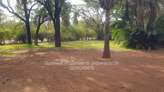 4047sqm Stand for sale in Chiredzi with deeds 