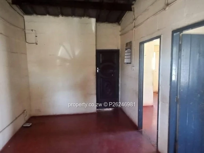 A two bedroomed corehouse to let in Glenorah Surbub