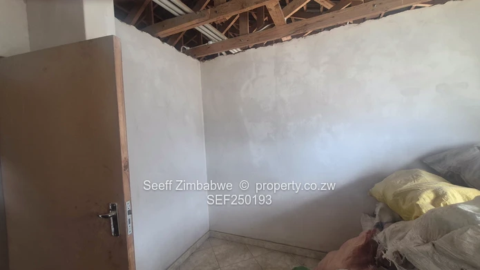 4-Bed Renovation Opportunity with Borehole, Marondera (Sole Mandate)