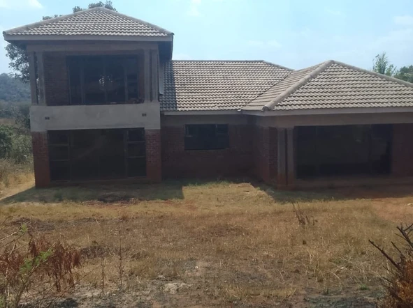 5 Bedroom House
