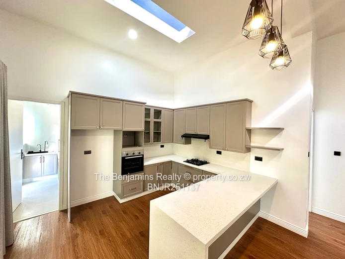 4 Bed Modern Villas-Mt Pleasant