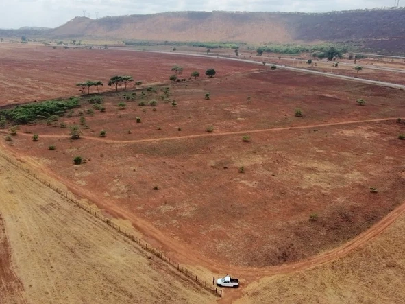 Farm & Agricultural Land