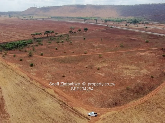  10-Hectares Kintyre Estate Plot on Harare/Bulawayo Rd (Sole Mandate)