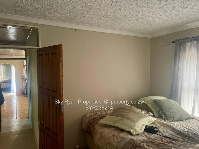 Zimre Park House For Sale