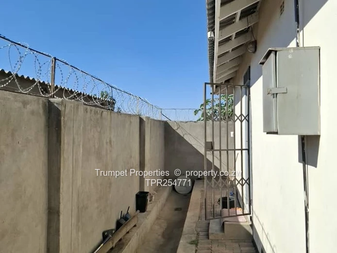 4-Bed Budiriro Home with Borehole & Secure Yard