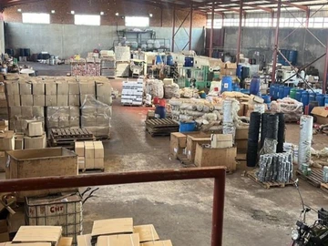 Warehouse & Factory