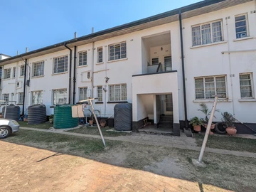 Flat & Apartment